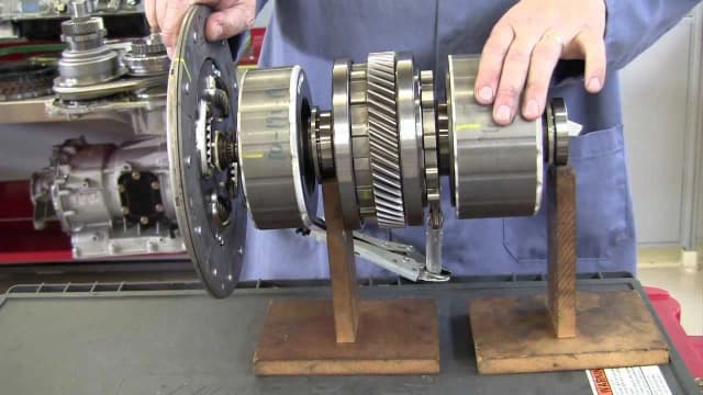 Skrzynia E-CVT Toyota: Opinie użytkowników i awaryjność tej skrzyni biegów Skrzynia E-CVT Toyota: Opinie użytkowników i awaryjność tej skrzyni biegów