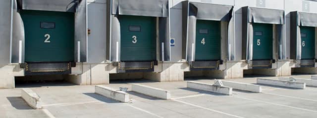 Jak ułożyć 34 palety na naczepie, aby uniknąć problemów z transportem Jak ułożyć 34 palety na naczepie, aby uniknąć problemów z transportem