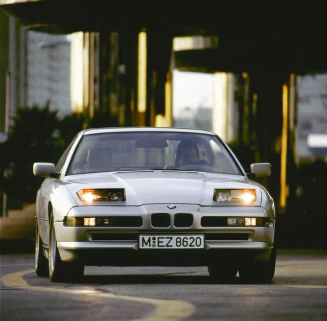 BMW lata 90: Czy te klasyczne modele nadal warto kupić i użytkować? BMW lata 90: Czy te klasyczne modele nadal warto kupić i użytkować?