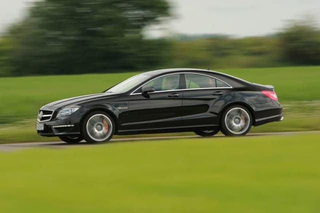 Mercedes CLS 63 AMG Coupe - moc, luksus i ukryte problemy Mercedes CLS 63 AMG Coupe - moc, luksus i ukryte problemy