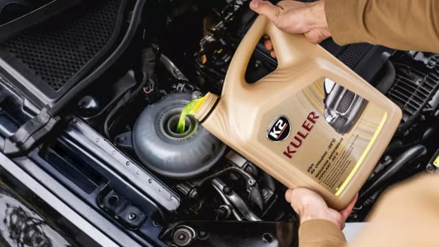 Czy można wlać sam koncentrat do chłodnicy? Uważaj na te błędy Czy można wlać sam koncentrat do chłodnicy? Uważaj na te błędy