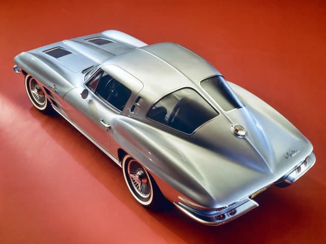 Chevrolet Corvette C2: Ikona motoryzacji z lat 60., którą musisz znać Chevrolet Corvette C2: Ikona motoryzacji z lat 60., którą musisz znać